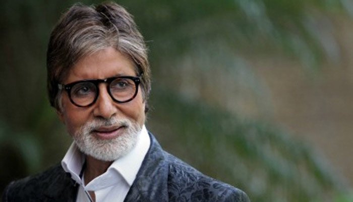 amitabh bachchan,big b,balakrishna,mohan lal,rythu  అమితాబ్‌ ని ఆడిపోసుకుంటున్నారు..!